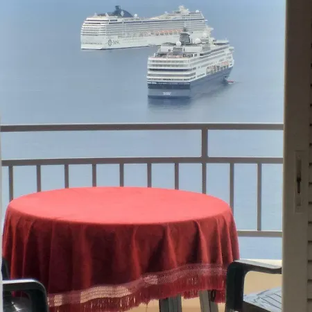 Sunny&seaview * Sarande